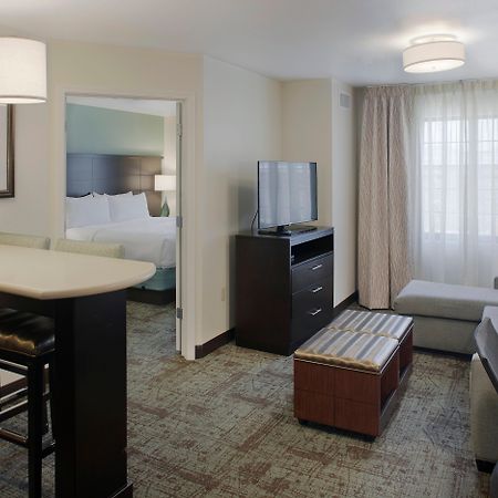 Staybridge Suites Fayetteville By Ihg Exterior foto