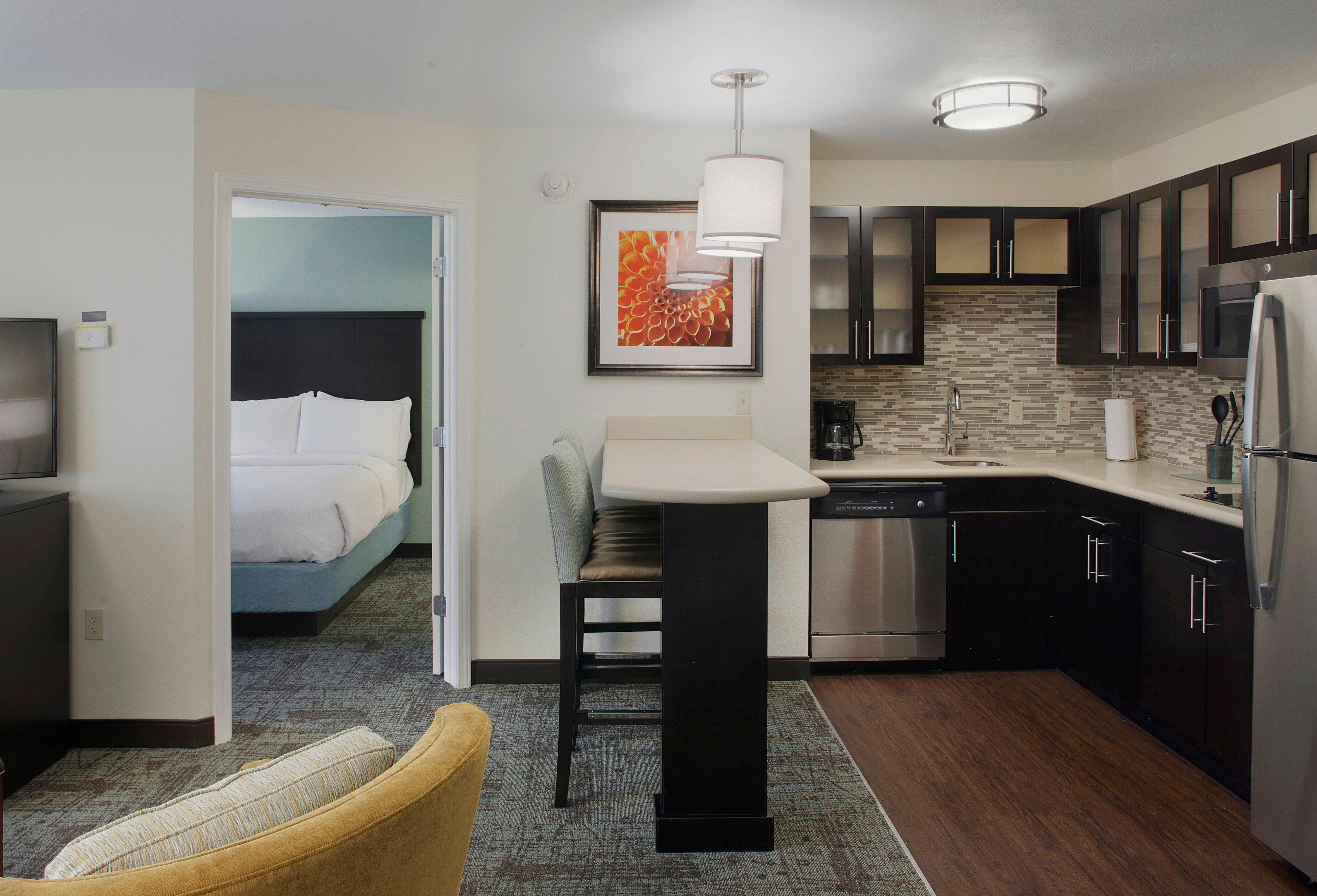 Staybridge Suites Fayetteville By Ihg Exterior foto