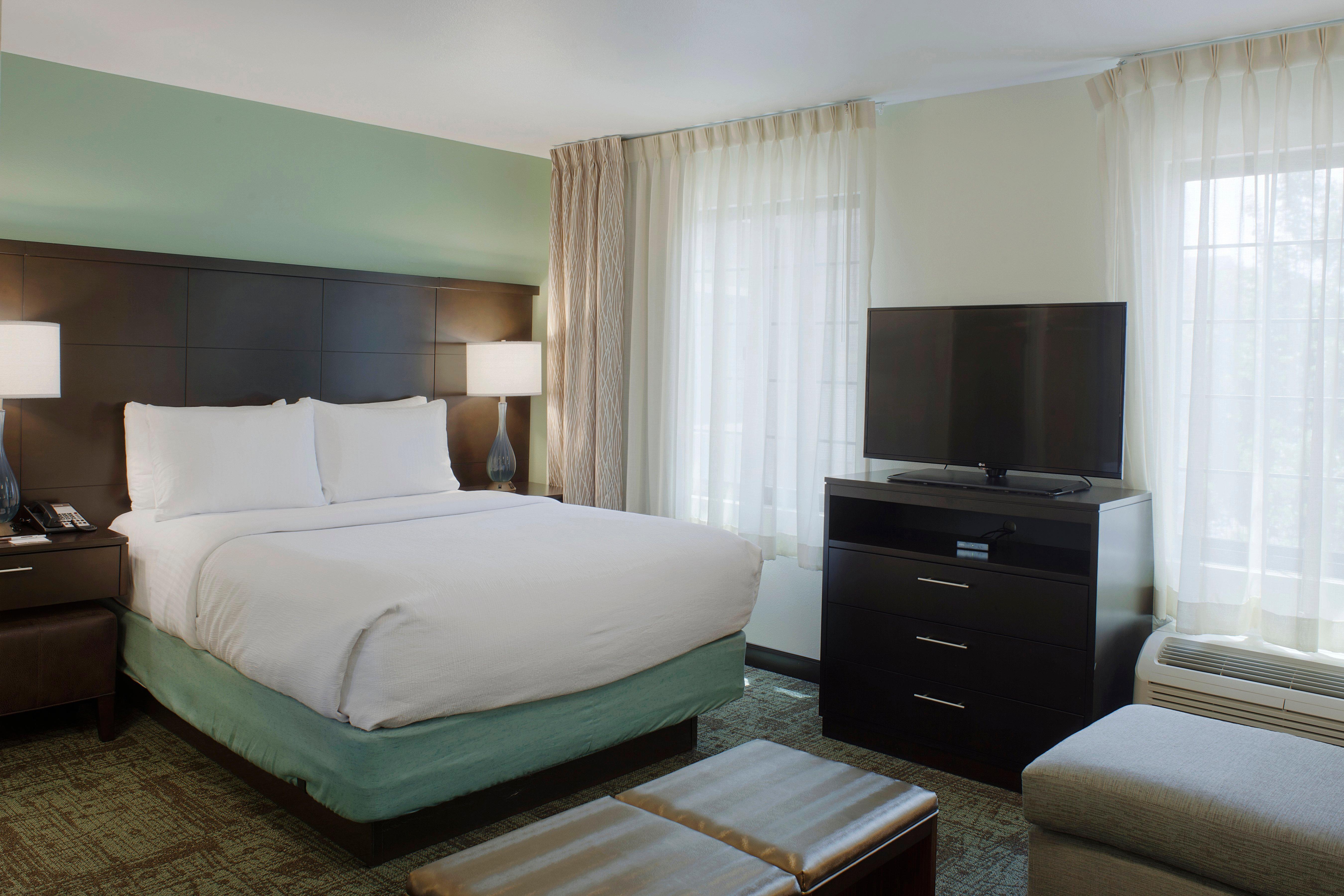 Staybridge Suites Fayetteville By Ihg Exterior foto