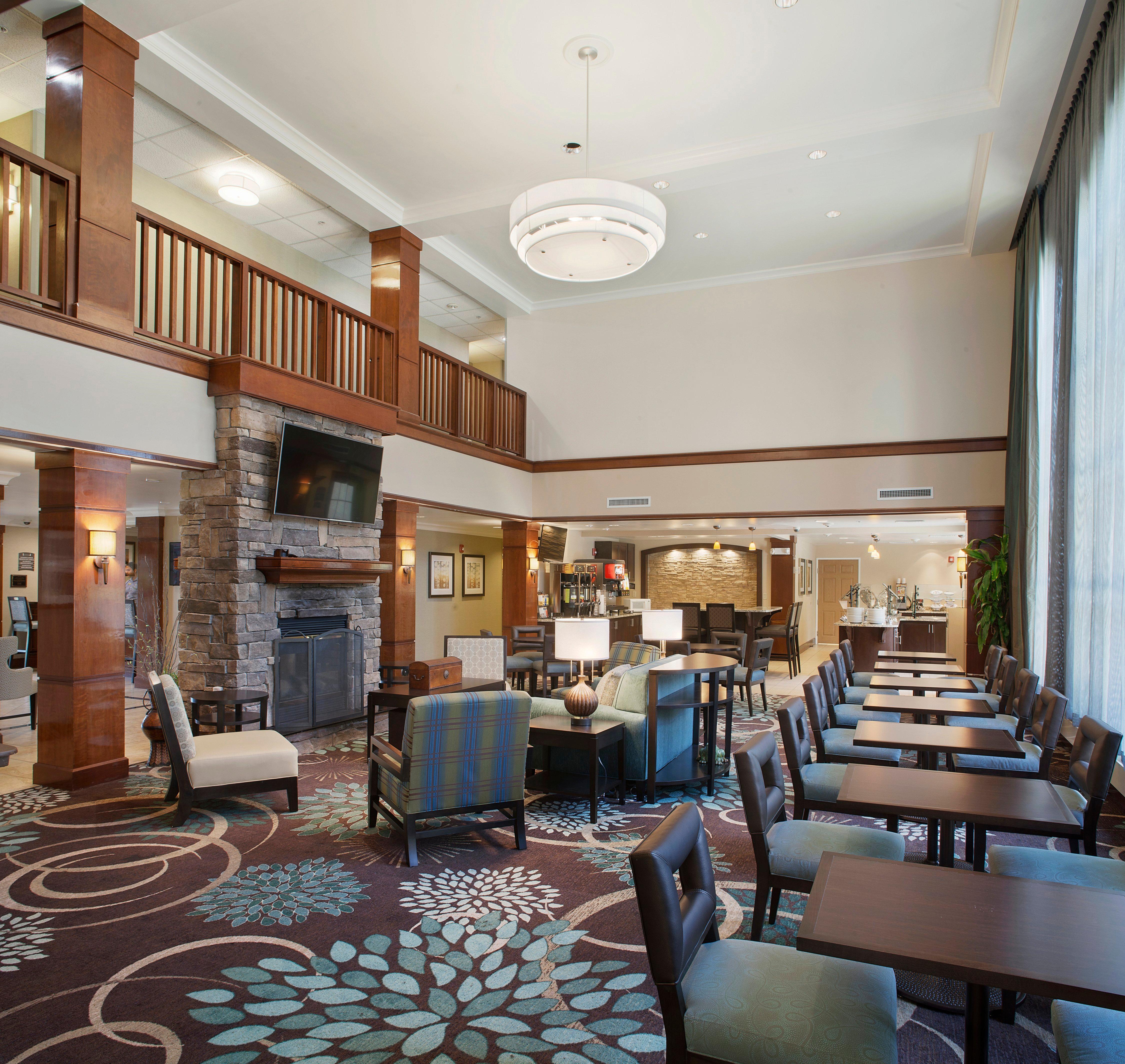 Staybridge Suites Fayetteville By Ihg Exterior foto