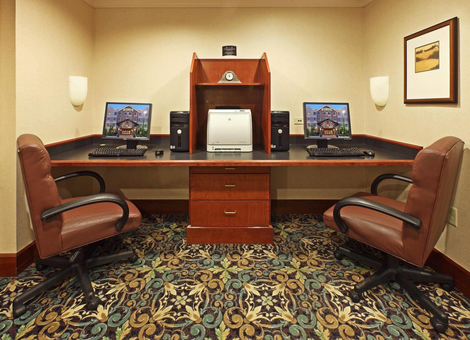 Staybridge Suites Fayetteville By Ihg Exterior foto