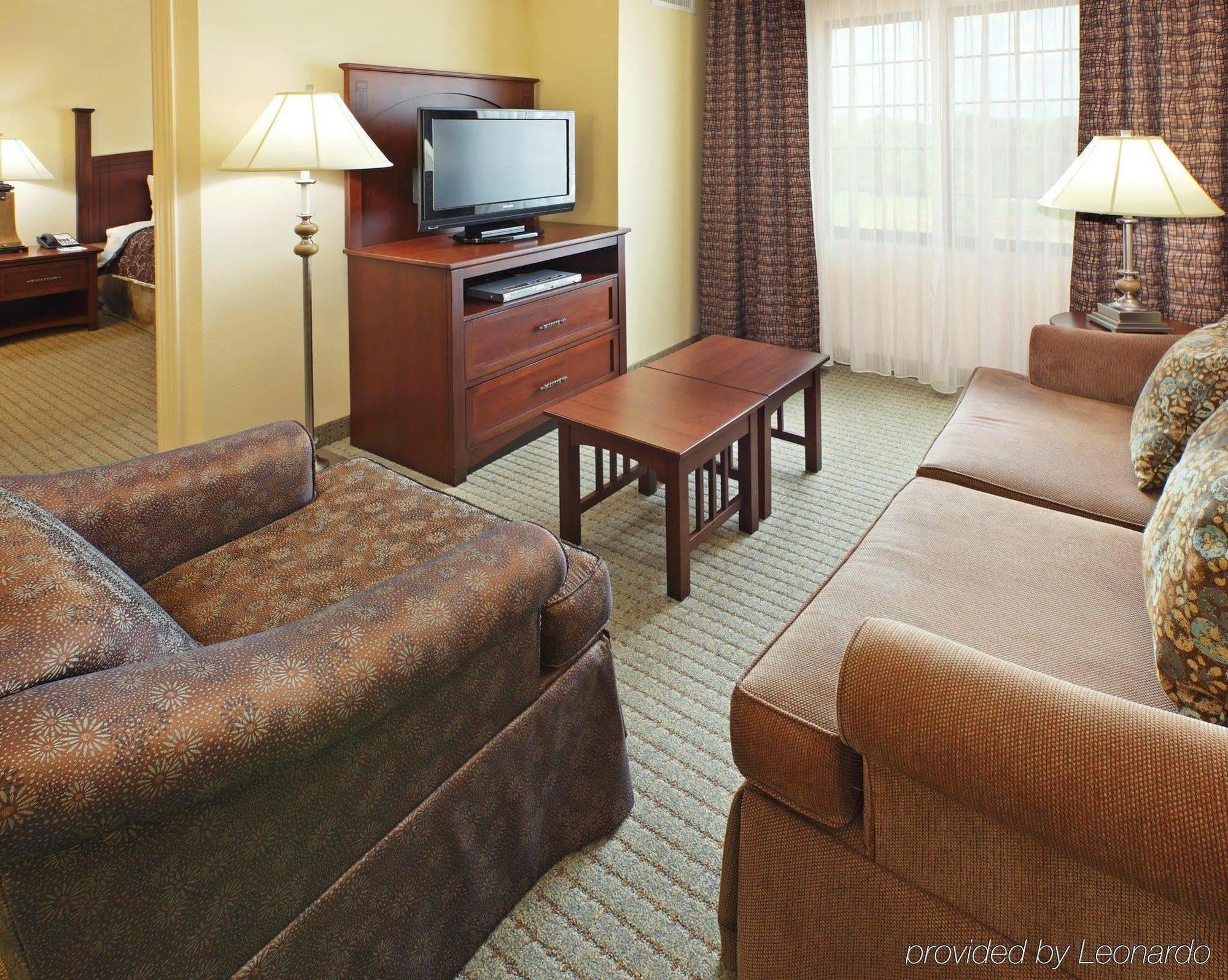 Staybridge Suites Fayetteville By Ihg Exterior foto