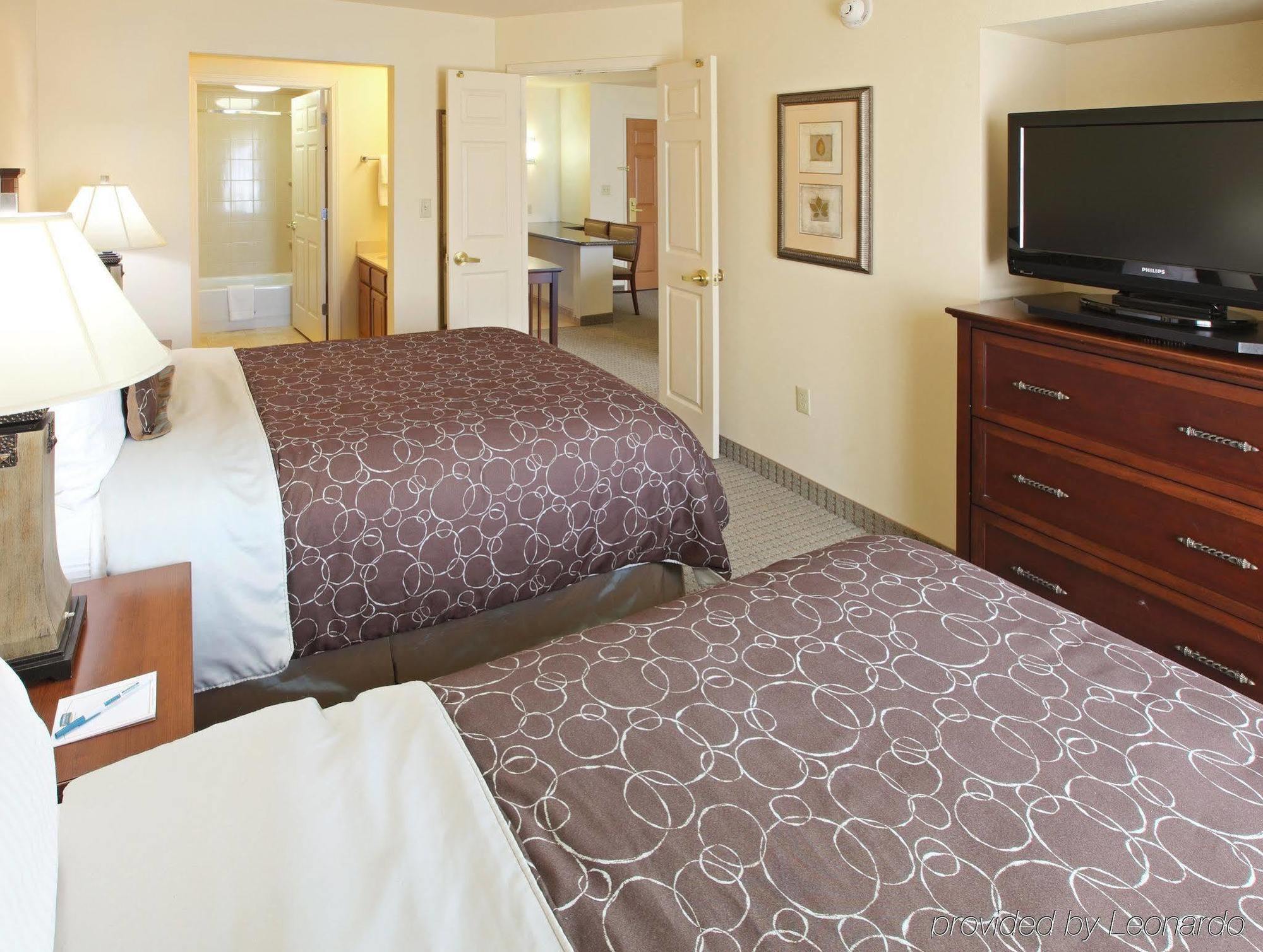 Staybridge Suites Fayetteville By Ihg Habitación foto
